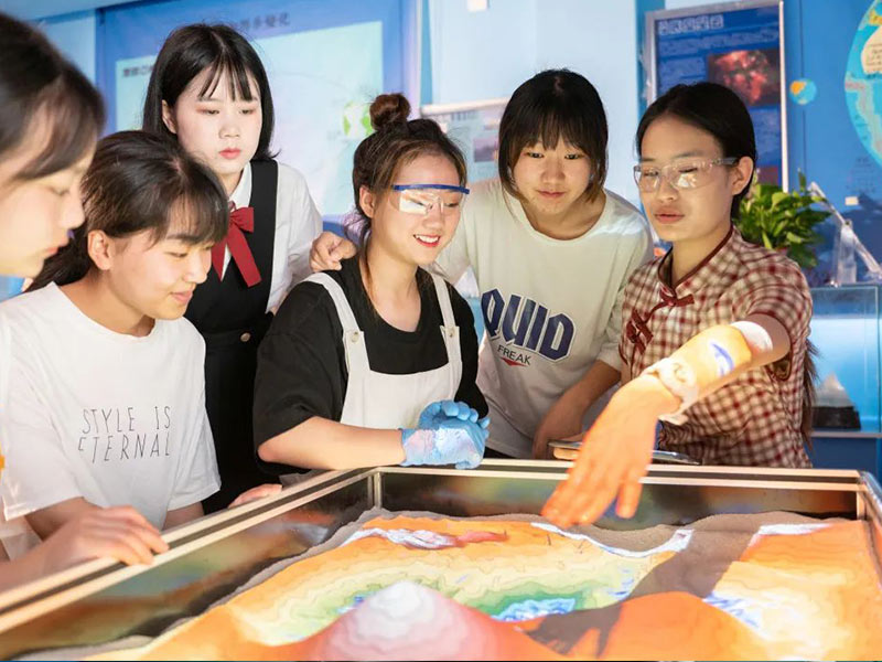 白河数字化地理实验室