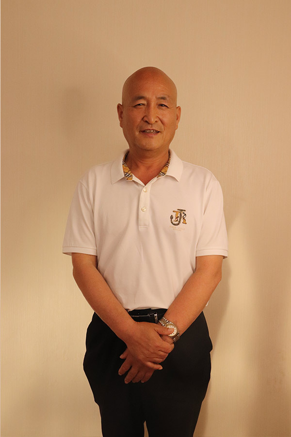 白河杨养民 本科学历，毕业于陕西师范大学